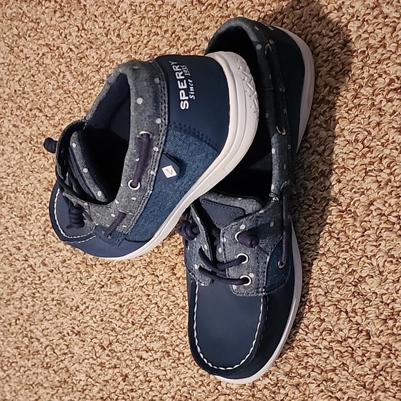 Sperry Shoes - SALE Sperry shorelines 3 eye lover womans shoes navy size 4.5 med